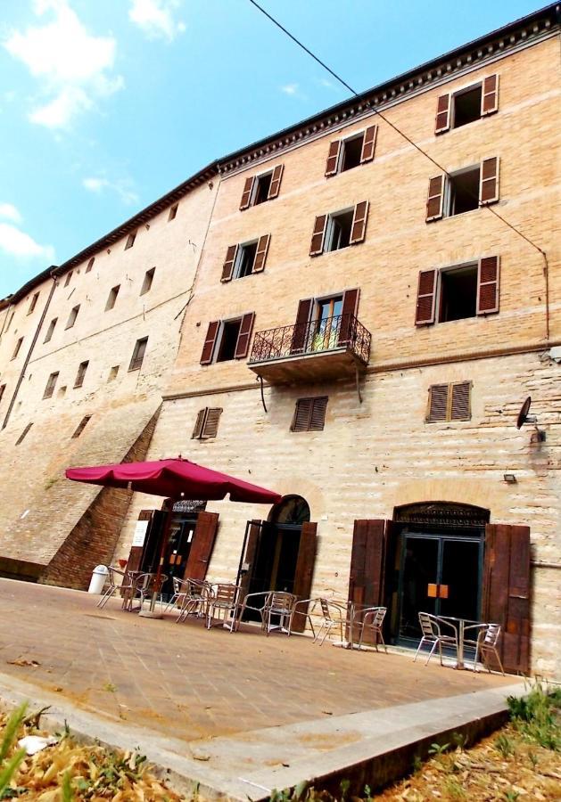 San Lorenzo Cerreto dʼEsi 外观 照片